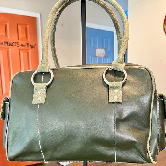 Estee Lauder Two Tone Green Satchel With Closed Pockets On Both Ends - Picture 1 of 7
